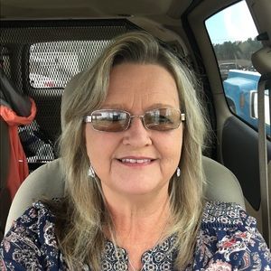 Meet your Posher, Cindy